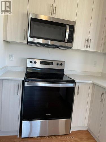 106 - 9470 The Gore Road, Brampton, ON - Indoor Photo Showing Kitchen