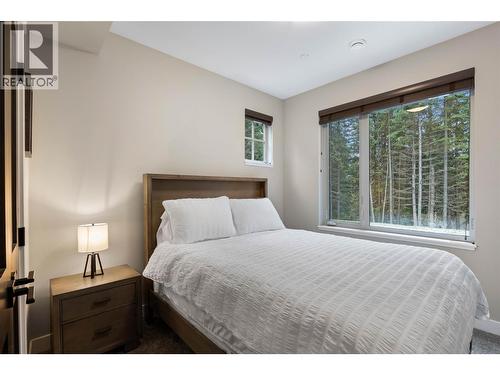 5050 Valley Drive Unit# 5, Sun Peaks, BC - Indoor Photo Showing Bedroom