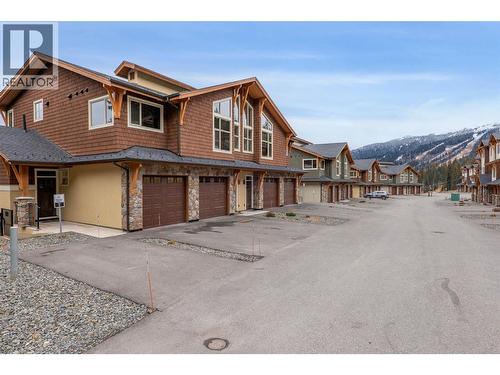 5050 Valley Drive Unit# 5, Sun Peaks, BC - Outdoor