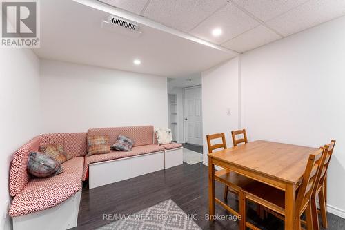 721 Acadia Drive, Hamilton, ON - Indoor