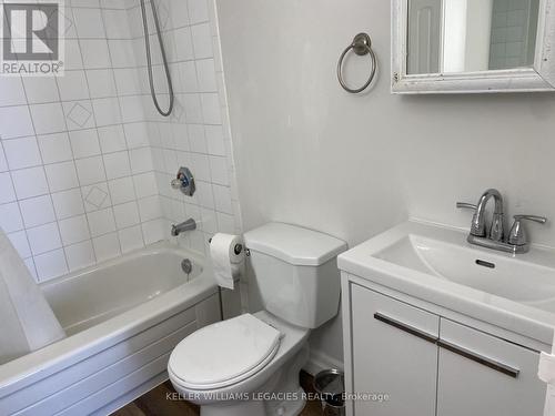 4 piece In Suite Bath - 402 - 7 Gale Crescent, St. Catharines, ON - Indoor Photo Showing Bathroom