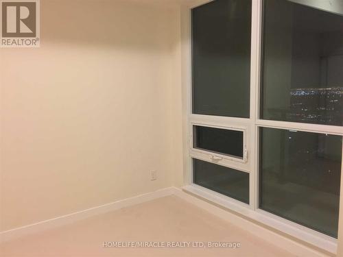 3708 - 510 Curran Place, Mississauga, ON - Indoor Photo Showing Other Room