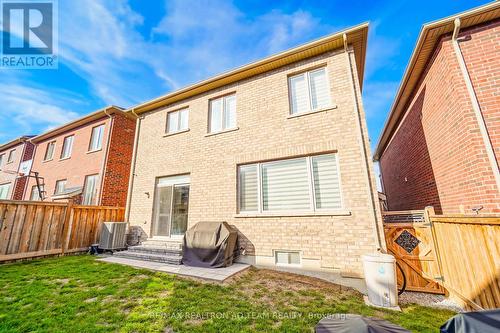 1109 Baltic Lane, Pickering, ON - Outdoor With Exterior