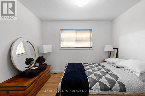 359 Ferndale Drive S, Barrie, ON - Indoor Photo Showing Bedroom