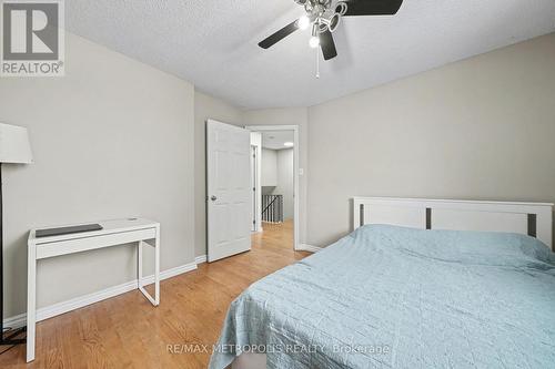 19 Robin Court, Barrie, ON - Indoor Photo Showing Bedroom