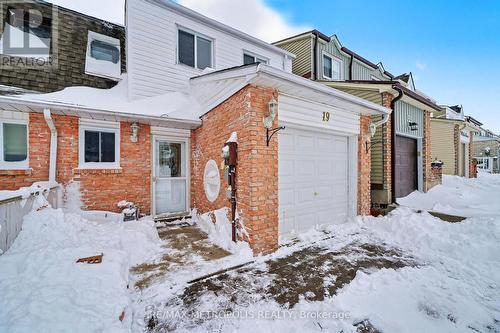 19 Robin Court, Barrie, ON - Outdoor