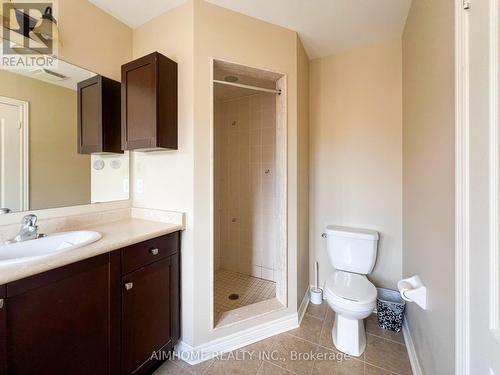 4439 Centretown Way, Mississauga, ON - Indoor Photo Showing Bathroom