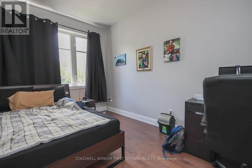 165 Wesley Avenue, Ottawa, ON - Indoor Photo Showing Bedroom