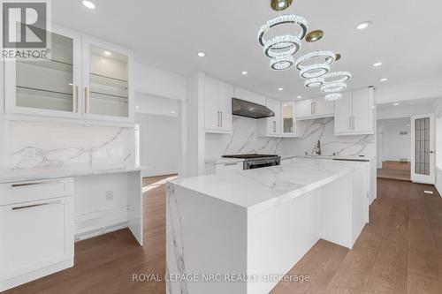 14554 Niagara River Parkway, Niagara-On-The-Lake (Queenston), ON - Indoor Photo Showing Kitchen With Upgraded Kitchen