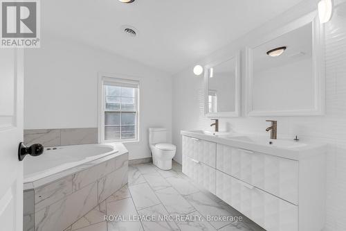 Primary ensuite - 14554 Niagara River Parkway, Niagara-On-The-Lake (Queenston), ON - Indoor Photo Showing Bathroom