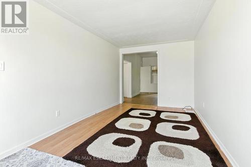 22 Worsley Road, Hamilton, ON - Indoor