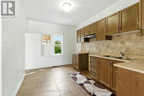 22 Worsley Road, Hamilton, ON - Indoor Photo Showing Kitchen With Double Sink