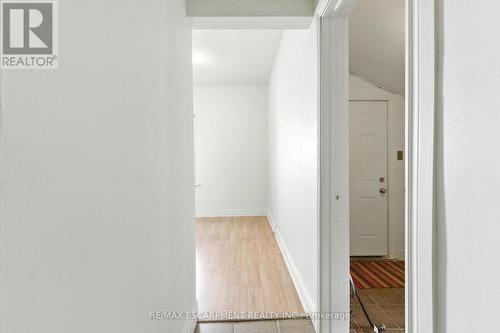 22 Worsley Road, Hamilton, ON - Indoor Photo Showing Other Room