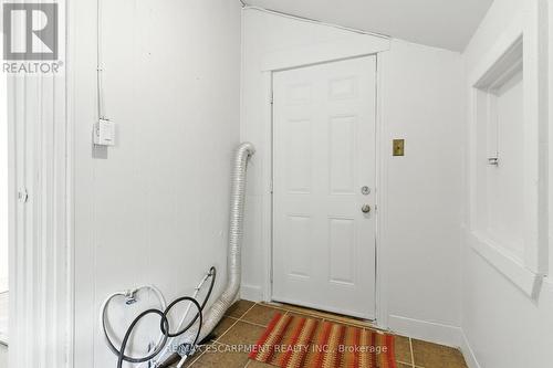 22 Worsley Road, Hamilton, ON - Indoor Photo Showing Other Room