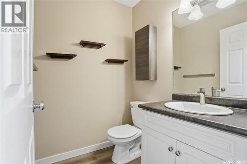 154 Blakeney Crescent, Saskatoon, SK - Indoor Photo Showing Bathroom