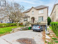 BSMT - 20 ROBERTA DRIVE  Toronto, ON M6A 2J5