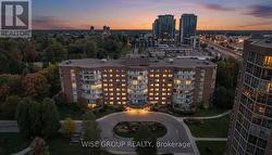 113 - 5 WELDRICK ROAD W  Richmond Hill, ON L4C 8S9