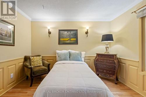 6891 Shelter Bay Road, Mississauga, ON - Indoor Photo Showing Bedroom