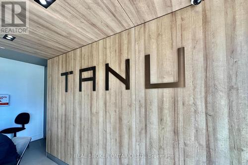 518 - 21 Park Street E, Mississauga, ON - Indoor Photo Showing Other Room