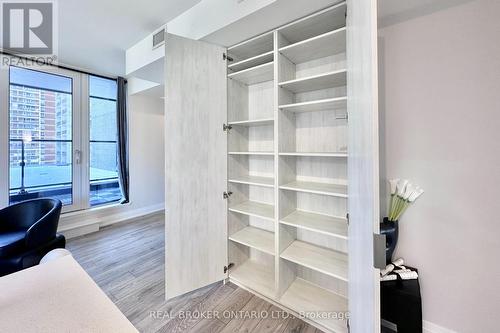 Pantry - 518 - 21 Park Street E, Mississauga, ON - Indoor