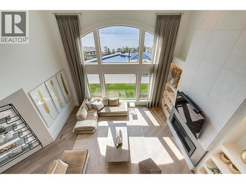 1520 Vineyard Drive, West Kelowna, BC - Indoor