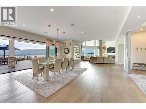 Seamless transition from great room concept to outdoor dining! - 1520 Vineyard Drive, West Kelowna, BC - Indoor