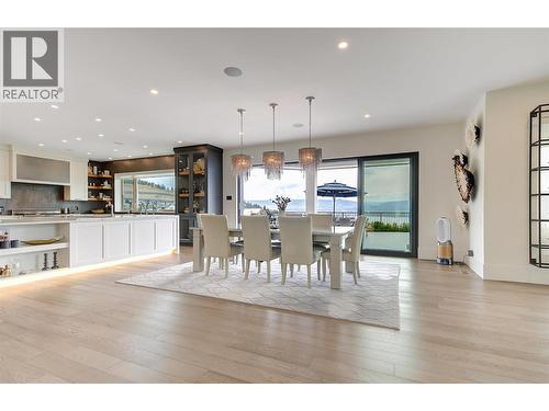 1520 Vineyard Drive, West Kelowna, BC - Indoor