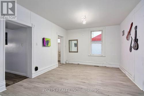 173 Adelaide Street N, London East (East K), ON - Indoor Photo Showing Other Room