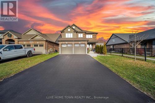 52 RILEY CRESCENT E  Centre Wellington, ON N1M 0C2