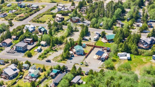 1129 Fifth Ave, Ucluelet, BC 