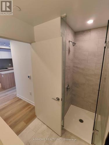 2809 - 395 Square One Drive, Mississauga, ON - Indoor Photo Showing Bathroom