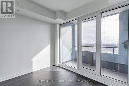 1203 - 2020 Bathurst Street, Toronto, ON - Indoor Photo Showing Other Room