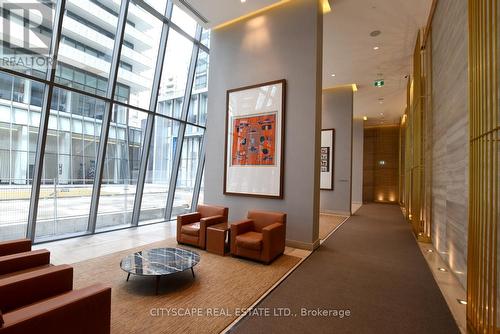 50 Charles Street N, Toronto, ON - Indoor Photo Showing Other Room