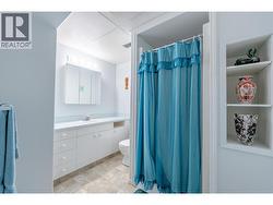 Large 3rd Bath with Shower. - 