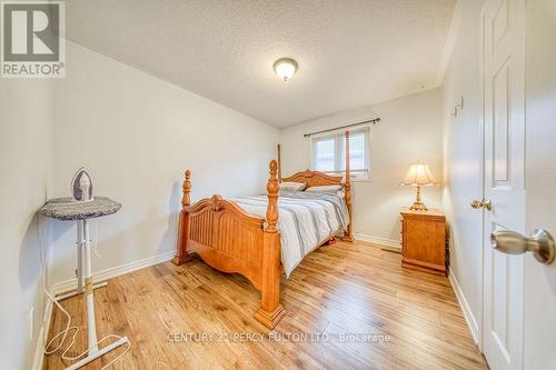 43 Windmill Boulevard, Brampton, ON - Indoor Photo Showing Bedroom