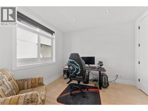 1556 Cabernet Way, West Kelowna, BC - Indoor Photo Showing Office