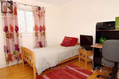 133 Church Street, Georgina, ON - Indoor Photo Showing Bedroom