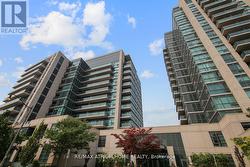 PH09 - 35 BRIAN PECK CRESCENT  Toronto, ON M4G 0A5