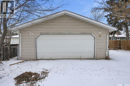 749 Royal Street, Regina, SK - Outdoor With Exterior