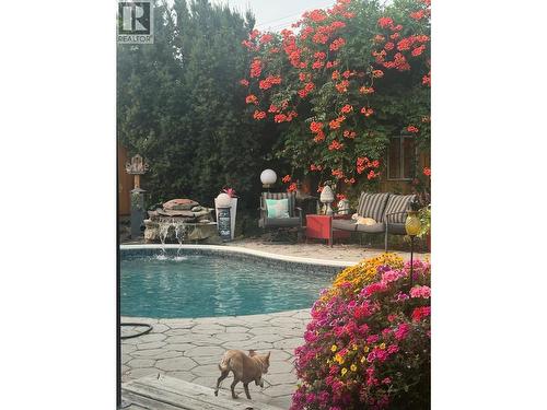 848 Liban Court, Kelowna, BC - Outdoor With In Ground Pool