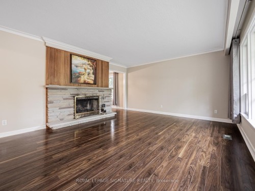 1447 Merrow Road, Mississauga, ON - Indoor Photo Showing Living Room With Fireplace