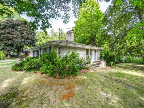 1447 Merrow Road, Mississauga, ON - Outdoor