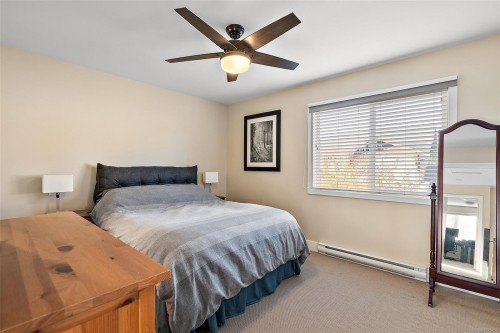 6-1893 Prosser Rd, Central Saanich, BC 