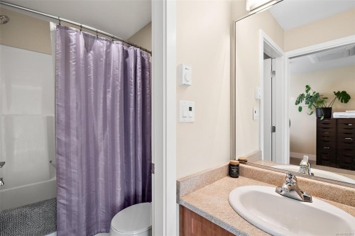 6-1893 Prosser Rd, Central Saanich, BC 