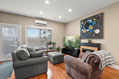 6-1893 Prosser Rd, Central Saanich, BC 