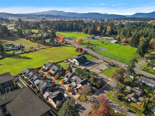 6-1893 Prosser Rd, Central Saanich, BC 