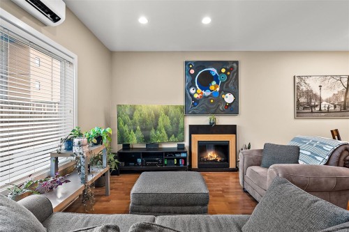 6-1893 Prosser Rd, Central Saanich, BC 