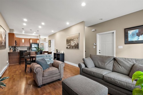 6-1893 Prosser Rd, Central Saanich, BC 