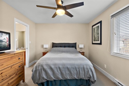 6-1893 Prosser Rd, Central Saanich, BC 