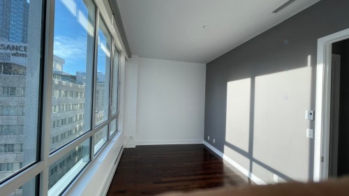 Master Bedroom - 905-1225 Boul. Robert-Bourassa, Montréal (Ville-Marie), QC - Indoor Photo Showing Other Room